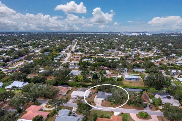 2426 RIVER RIDGE DRIVE, Sarasota, FL 34239