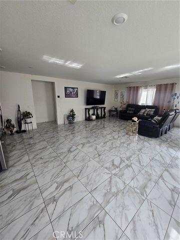 29032 Aubrey Cir, Winchester, CA 92596