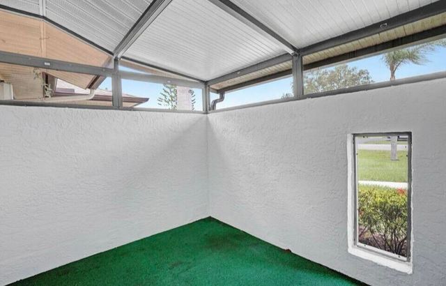 524 Ponderosa Drive 33e, Fort Pierce, FL 34982