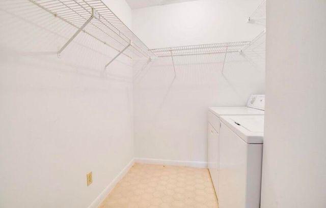 524 Ponderosa Drive 33e, Fort Pierce, FL 34982