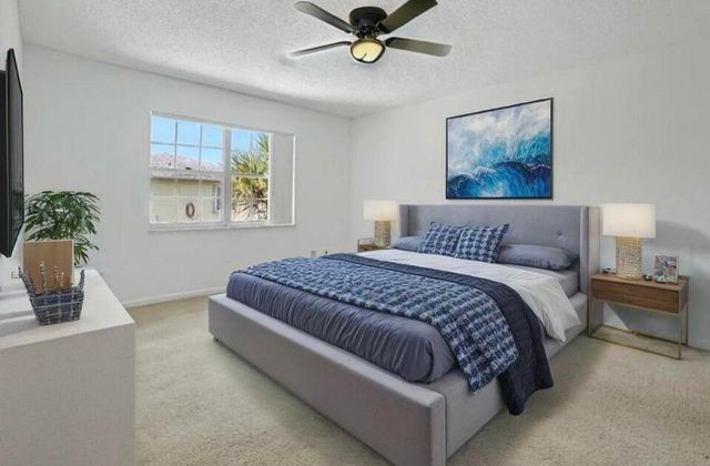 524 Ponderosa Drive 33e, Fort Pierce, FL 34982