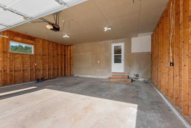 1091 STILLMEADOW LANE, Menasha, WI 54952