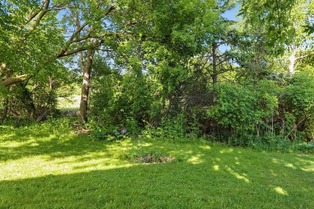 1091 STILLMEADOW LANE, Menasha, WI 54952