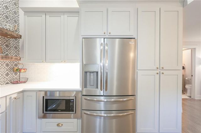 1585 MERCER Avenue, College Park, GA 30337