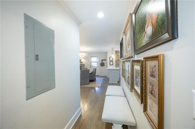 1585 MERCER Avenue, College Park, GA 30337