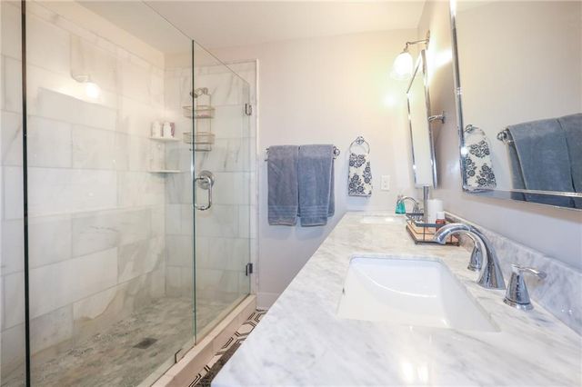 1585 MERCER Avenue, College Park, GA 30337