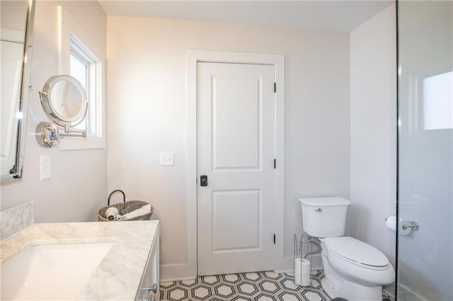 1585 MERCER Avenue, College Park, GA 30337