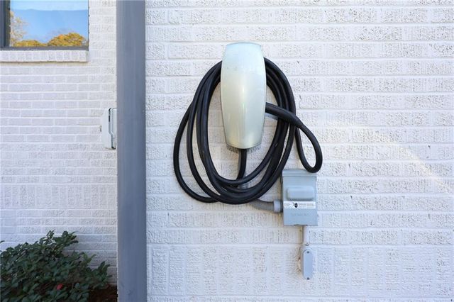 1585 MERCER Avenue, College Park, GA 30337