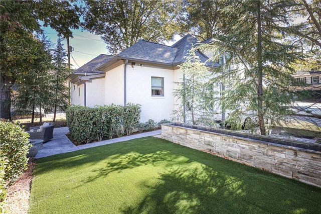 1585 MERCER Avenue, College Park, GA 30337