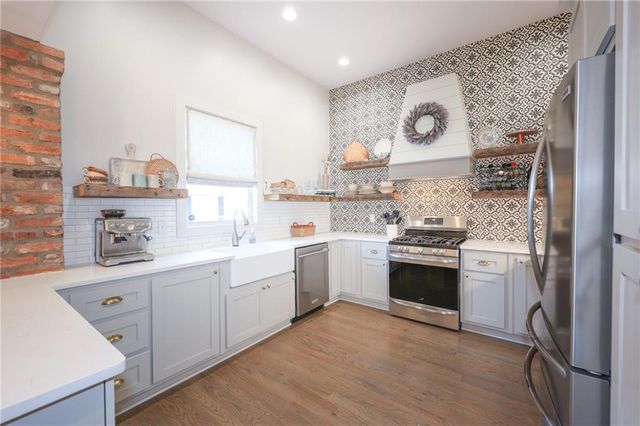 1585 MERCER Avenue, College Park, GA 30337