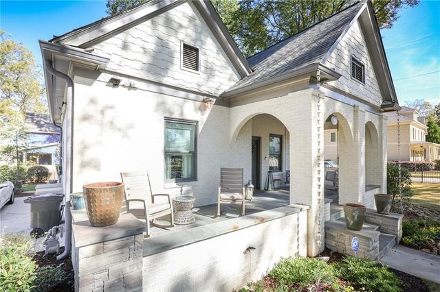 1585 MERCER Avenue, College Park, GA 30337