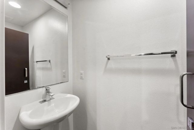 2188 Cosmo Way, San Marcos, CA 92078