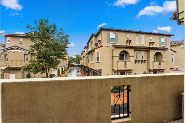 2188 Cosmo Way, San Marcos, CA 92078