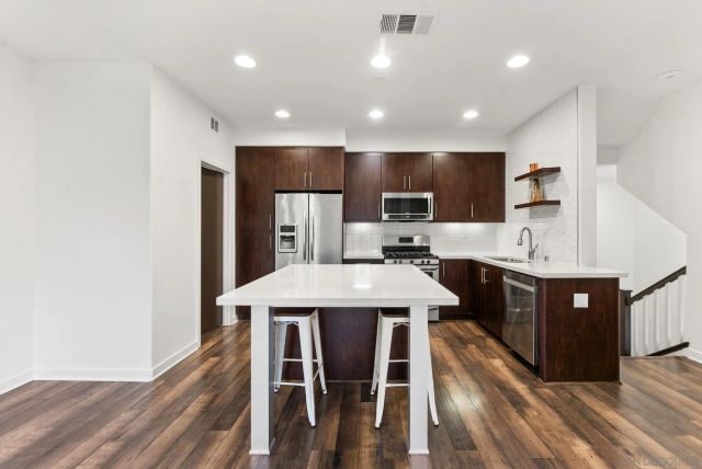 2188 Cosmo Way, San Marcos, CA 92078