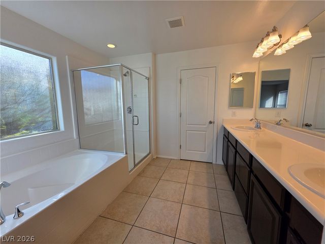 7720 Vibrant Thread, Las Vegas, NV 89149