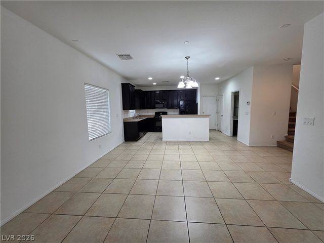 7720 Vibrant Thread, Las Vegas, NV 89149