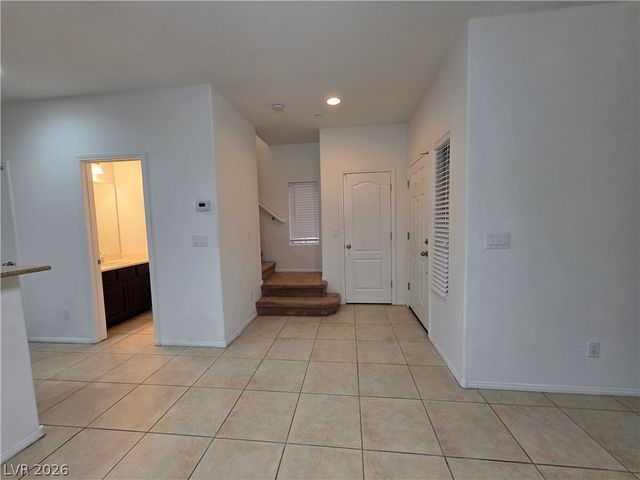 7720 Vibrant Thread, Las Vegas, NV 89149