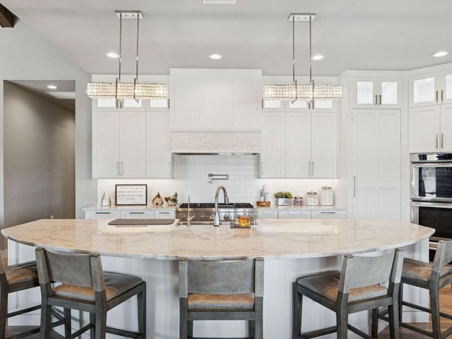 22151 LAKE SENECA ROAD, Eustis, FL 32736