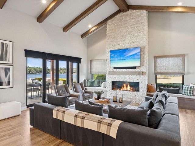 22151 LAKE SENECA ROAD, Eustis, FL 32736