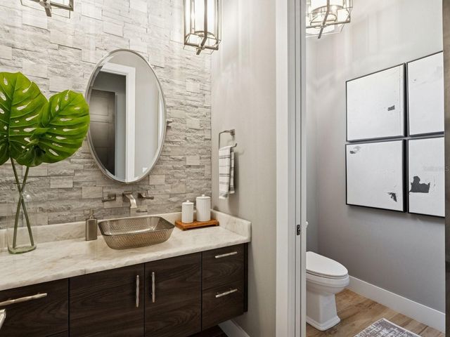 22151 LAKE SENECA ROAD, Eustis, FL 32736