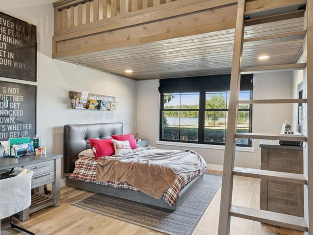 22151 LAKE SENECA ROAD, Eustis, FL 32736