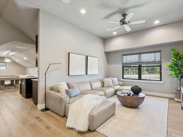 22151 LAKE SENECA ROAD, Eustis, FL 32736