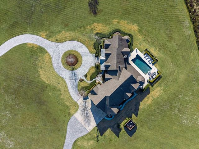 22151 LAKE SENECA ROAD, Eustis, FL 32736