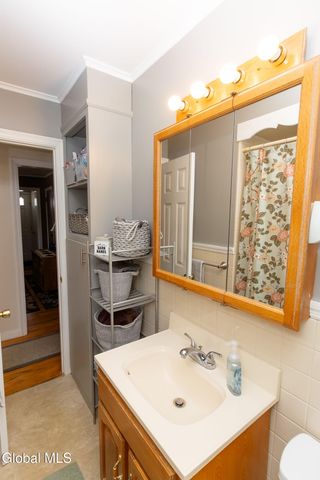 19 Willow Lane, Glenville, NY 12302