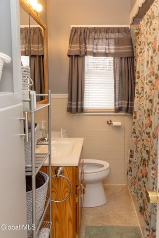 19 Willow Lane, Glenville, NY 12302