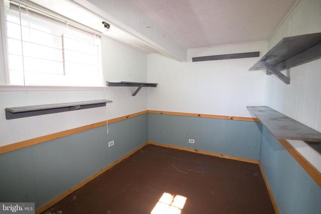 705 OVERLOOK DR, Warminster, PA 18974