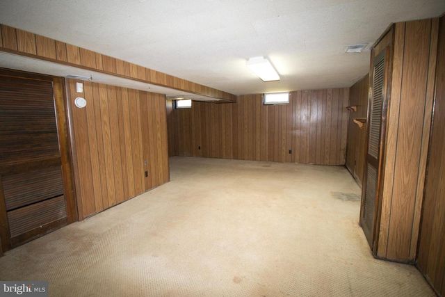 705 OVERLOOK DR, Warminster, PA 18974