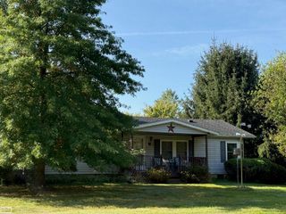 2173 N Youngs Road, Attica, MI 48412