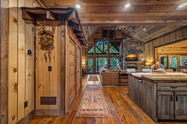 2695 Hwy 2, Blue Ridge, GA 30513