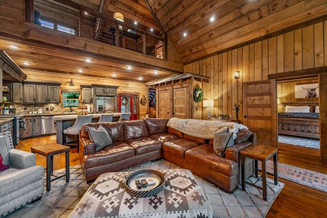 2695 Hwy 2, Blue Ridge, GA 30513