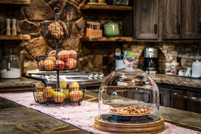 2695 Hwy 2, Blue Ridge, GA 30513