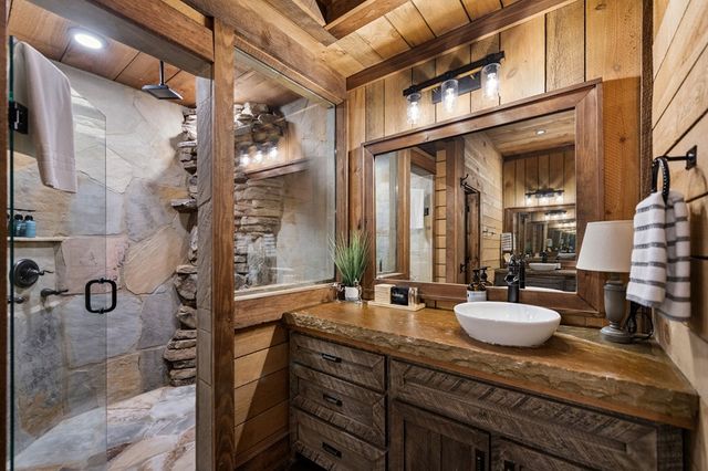 2695 Hwy 2, Blue Ridge, GA 30513