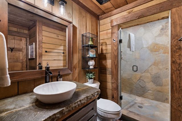 2695 Hwy 2, Blue Ridge, GA 30513