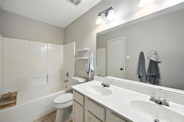 1217 Golden Sand Drive, Denton, TX 76210