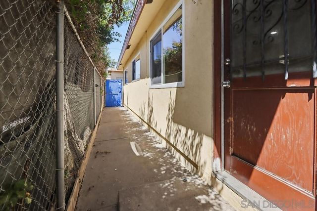 3095 L St, San Diego, CA 92102