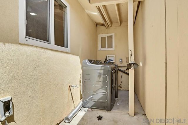 3095 L St, San Diego, CA 92102
