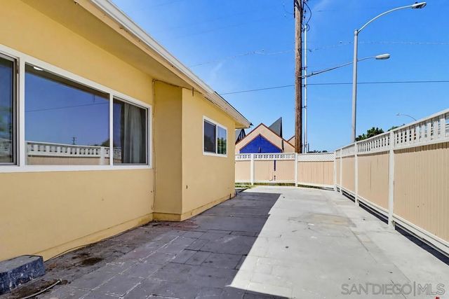 3095 L St, San Diego, CA 92102