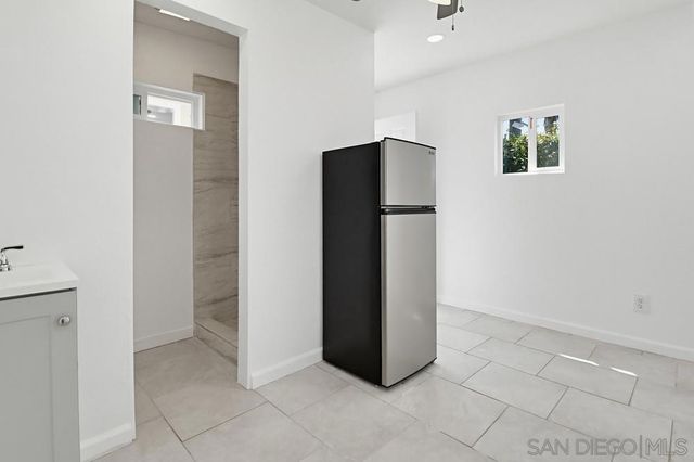 3095 L St, San Diego, CA 92102