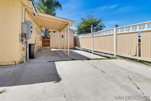 3095 L St, San Diego, CA 92102