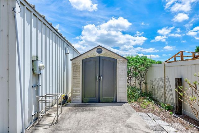 175 RIVIERE ROAD, Palm Harbor, FL 34683