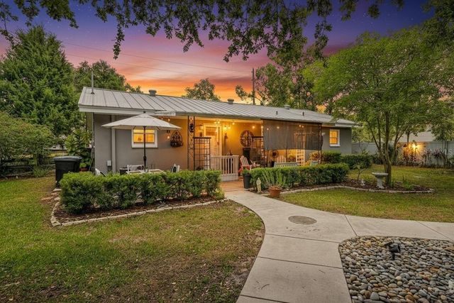 175 RIVIERE ROAD, Palm Harbor, FL 34683