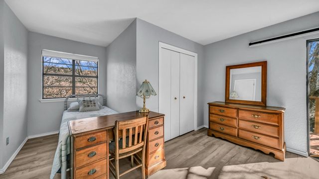 2416 S Lakeview Drive, Gordon, TX 76453