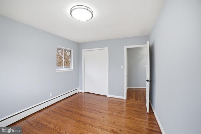 5001 BARTO AVE, Suitland, MD 20746