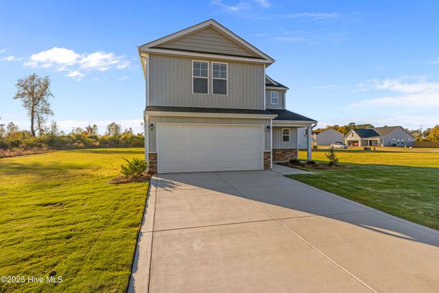 1606 Percheron Path, Fayetteville, NC 28312