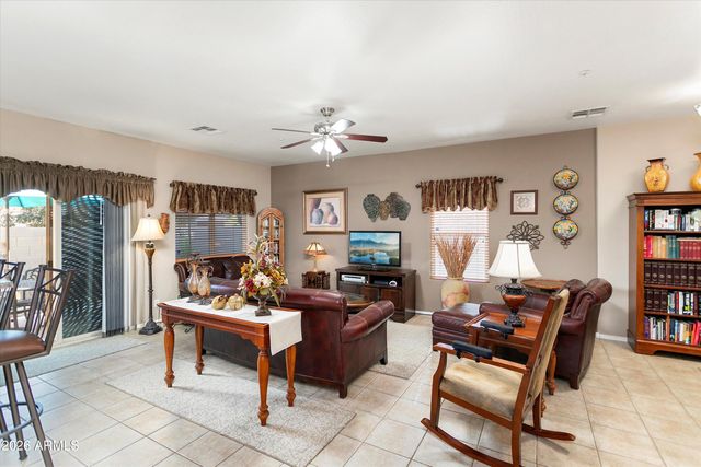 13137 N 87TH Drive, Peoria, AZ 85381