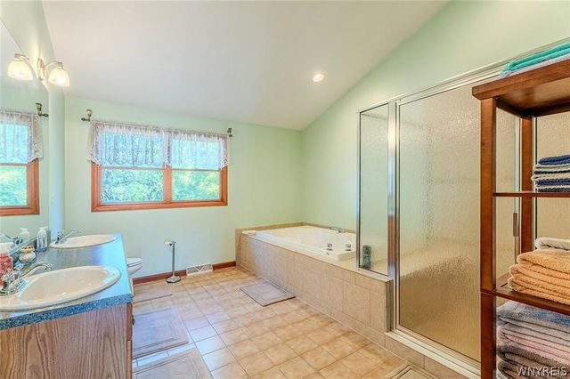 980 East Robinson Street, North Tonawanda, NY 14120